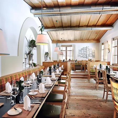 Raffl's Tyrol Hotel St Anton am Arlberg