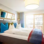 Raffl's Tyrol Hotel 4*