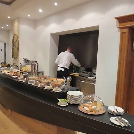 호텔 Raffl's Tyrol