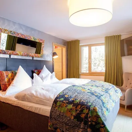 Raffl's Tyrol 호텔 4*